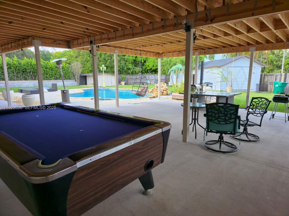 待售: $1,300,000 (6 贝兹, 4 浴室, 0 平方英尺)