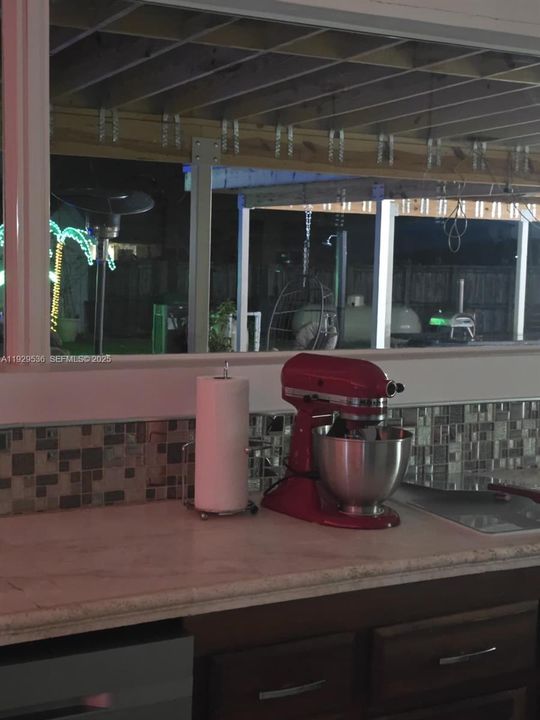 待售: $1,300,000 (6 贝兹, 4 浴室, 0 平方英尺)