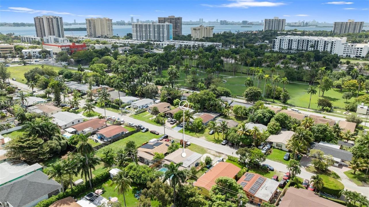 待售: $639,000 (3 贝兹, 2 浴室, 1190 平方英尺)