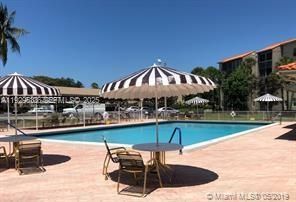 出租: $1,450 (1 贝兹, 1 浴室, 810 平方英尺)