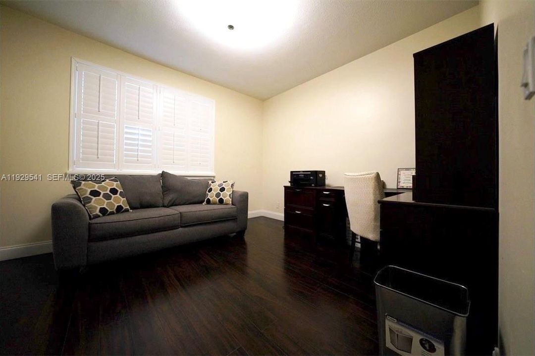 En Renta: $2,450 (2 camas, 2 baños, 1110 Pies cuadrados)