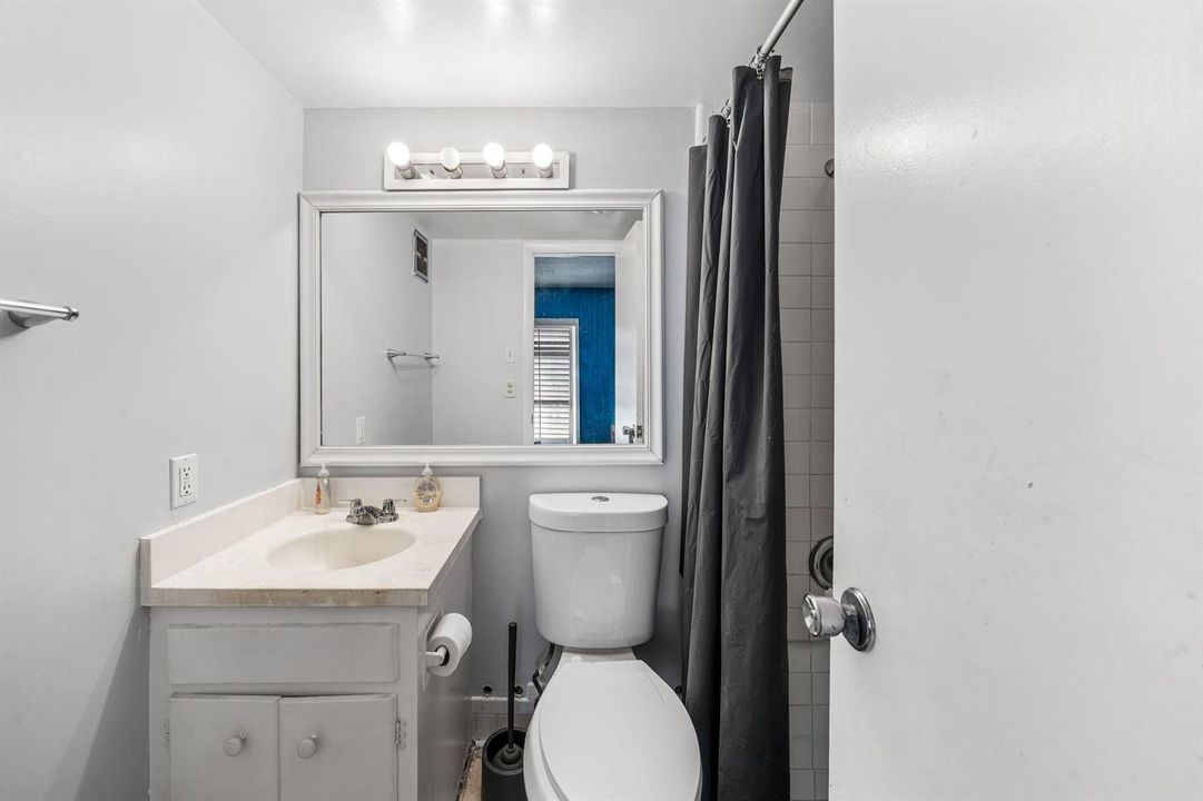 Bathroom 2