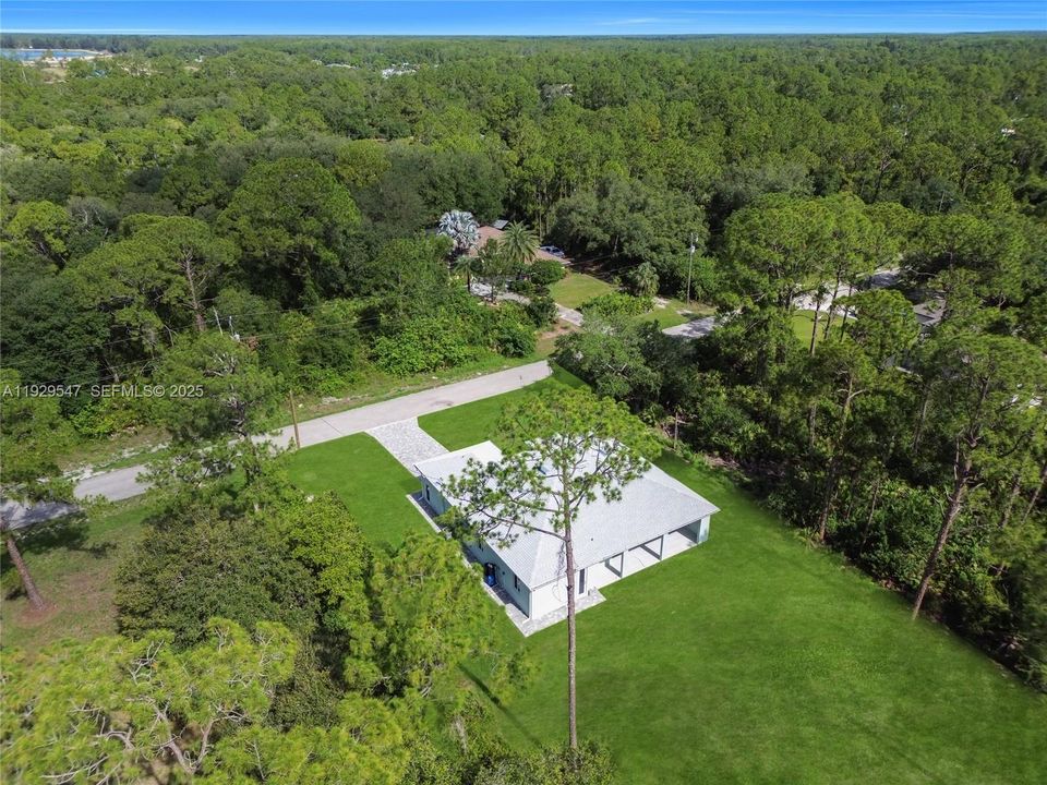 待售: $450,000 (4 贝兹, 3 浴室, 1735 平方英尺)