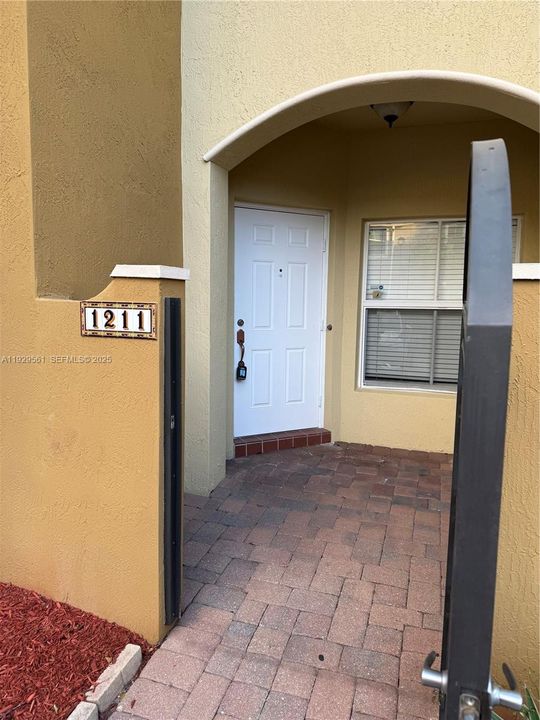 待售: $345,000 (3 贝兹, 2 浴室, 1536 平方英尺)