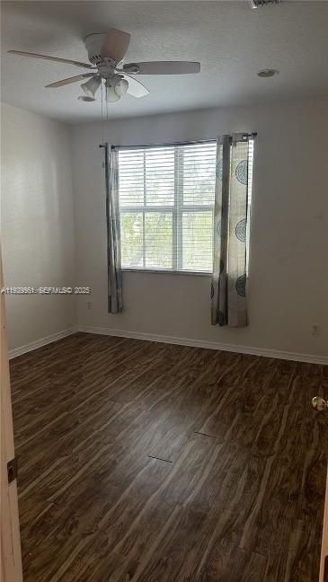 待售: $345,000 (3 贝兹, 2 浴室, 1536 平方英尺)