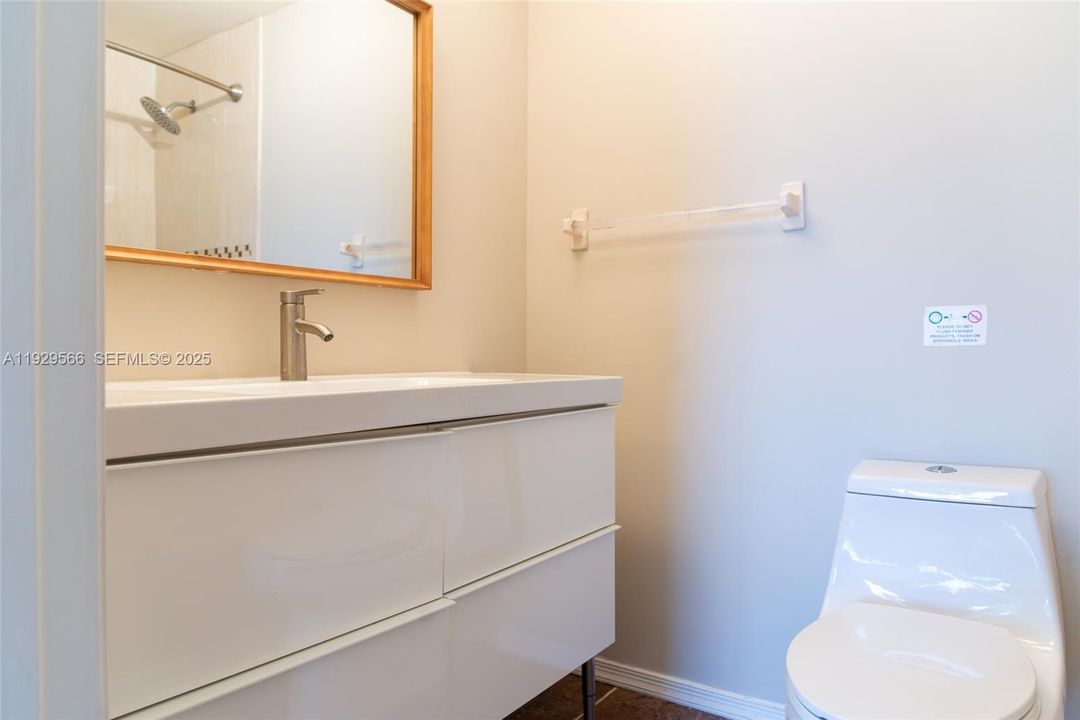 В аренду: $2,800 (2 спален, 2 ванн, 1110 Квадратных фут)