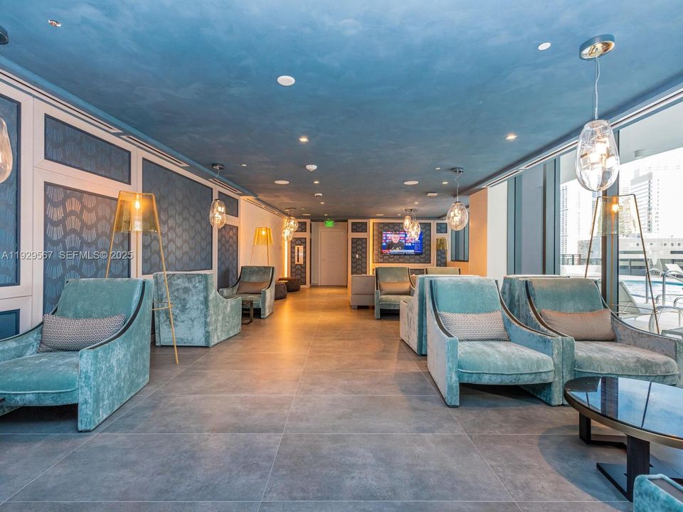 En Venta: $1,150,000 (1 camas, 2 baños, 1022 Pies cuadrados)