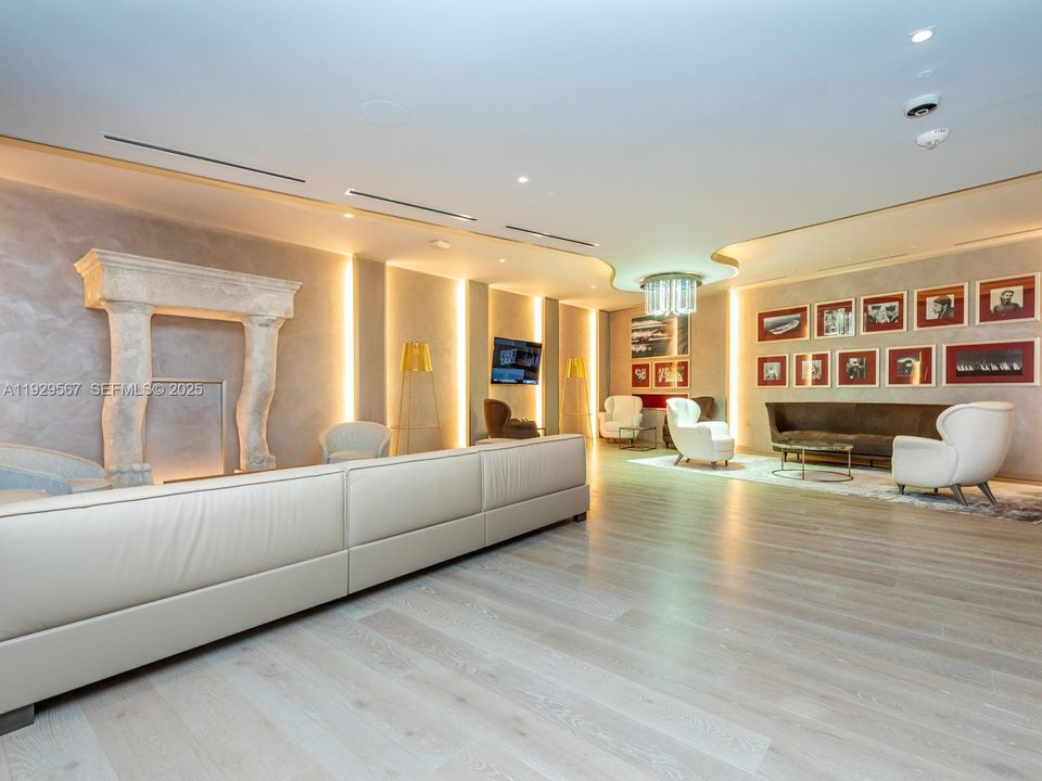 En Venta: $1,150,000 (1 camas, 2 baños, 1022 Pies cuadrados)