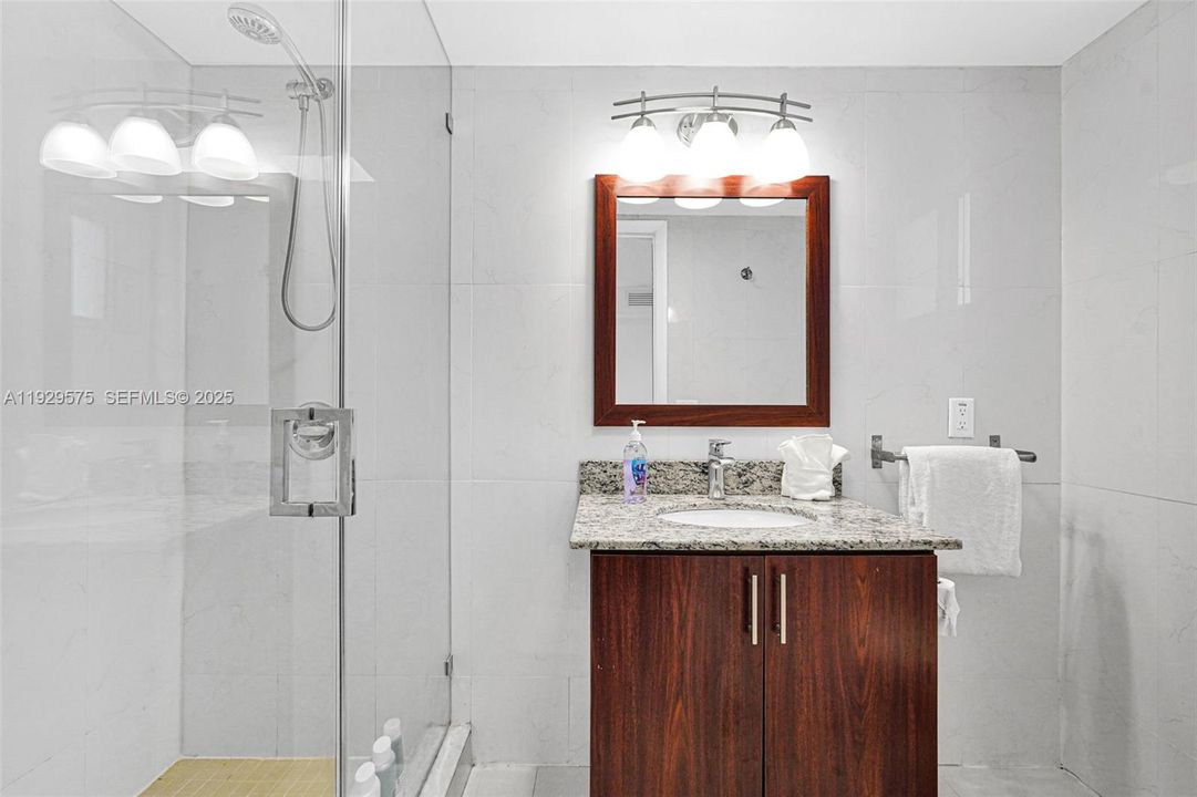 En Renta: $2,895 (2 camas, 2 baños, 0 Pies cuadrados)