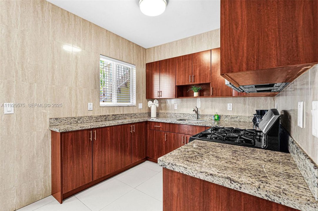 En Renta: $2,895 (2 camas, 2 baños, 0 Pies cuadrados)