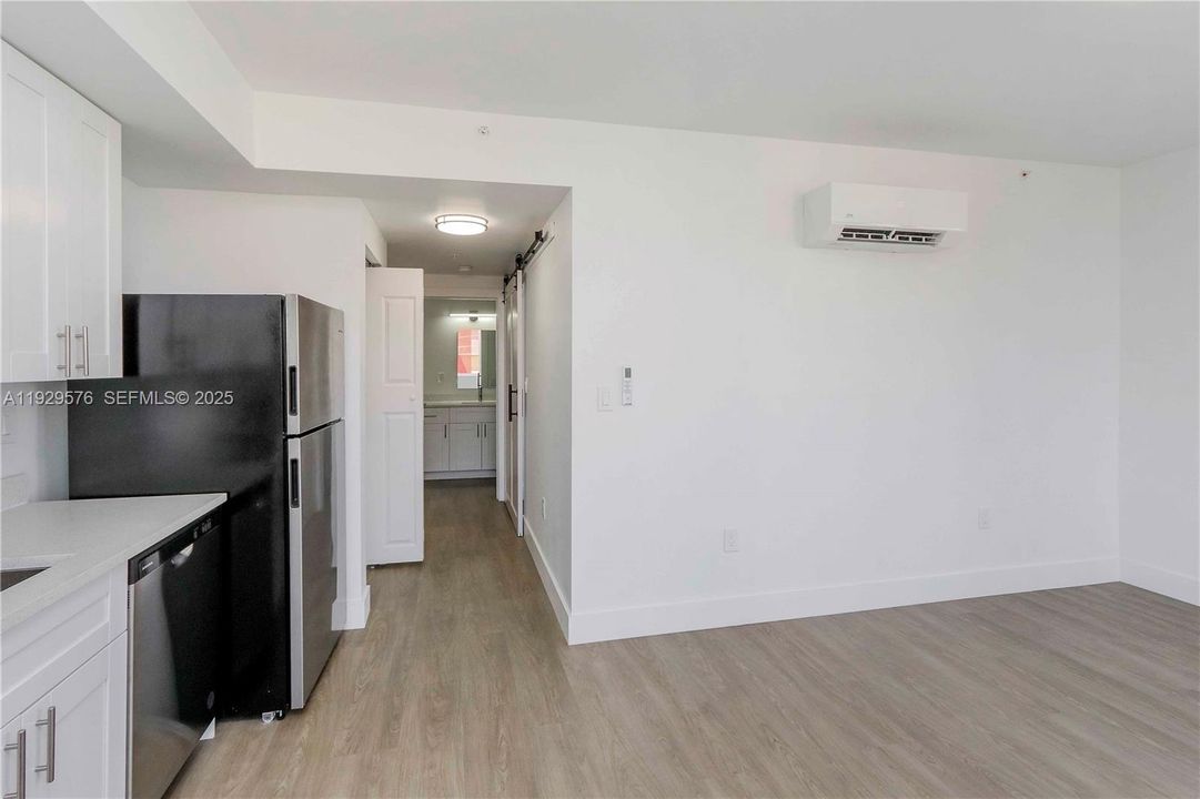 For Rent: $2,100 (2 beds, 1 baths, 0 Square Feet)