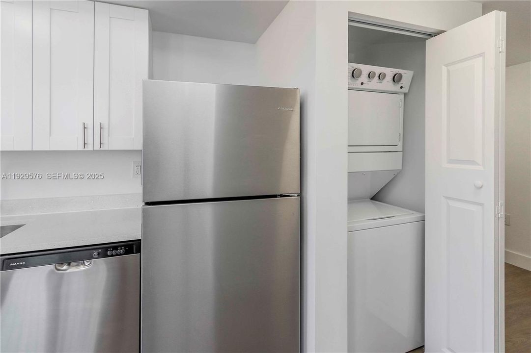 For Rent: $2,100 (2 beds, 1 baths, 0 Square Feet)