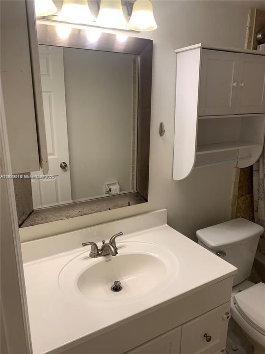 В аренду: $2,299 (2 спален, 2 ванн, 970 Квадратных фут)