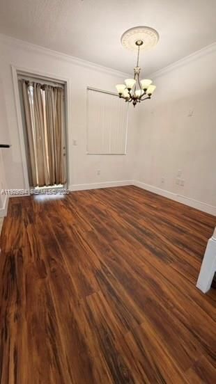 En Renta: $3,250 (4 camas, 3 baños, 1687 Pies cuadrados)