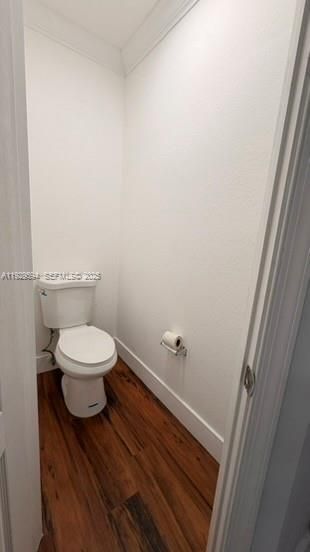 En Renta: $3,250 (4 camas, 3 baños, 1687 Pies cuadrados)