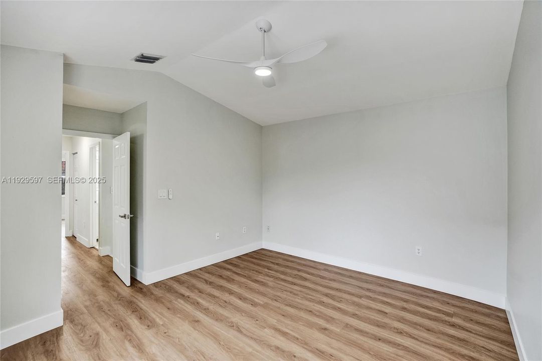 For Sale: $639,000 (3 beds, 2 baths, 1602 Square Feet)