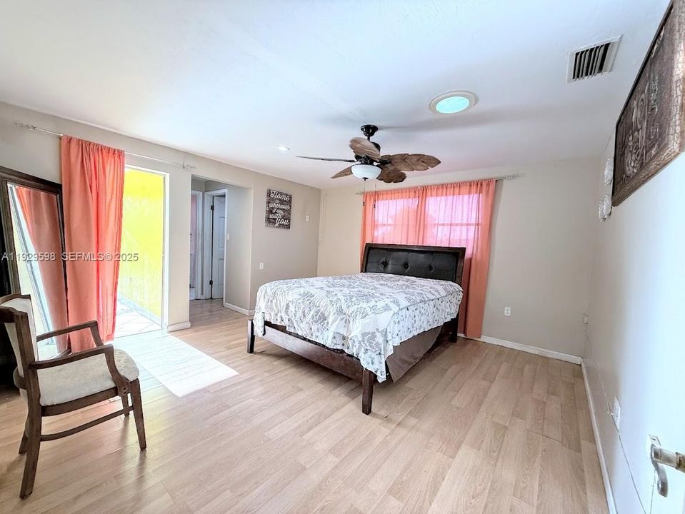 For Sale: $259,000 (3 beds, 3 baths, 0 Square Feet)