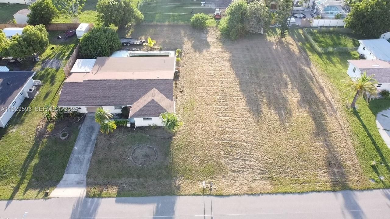 For Sale: $259,000 (3 beds, 3 baths, 0 Square Feet)