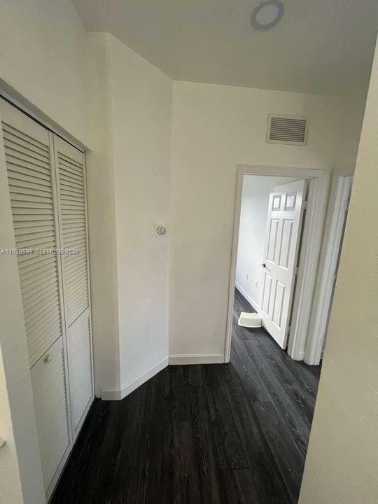 В аренду: $3,699 (3 спален, 2 ванн, 1592 Квадратных фут)