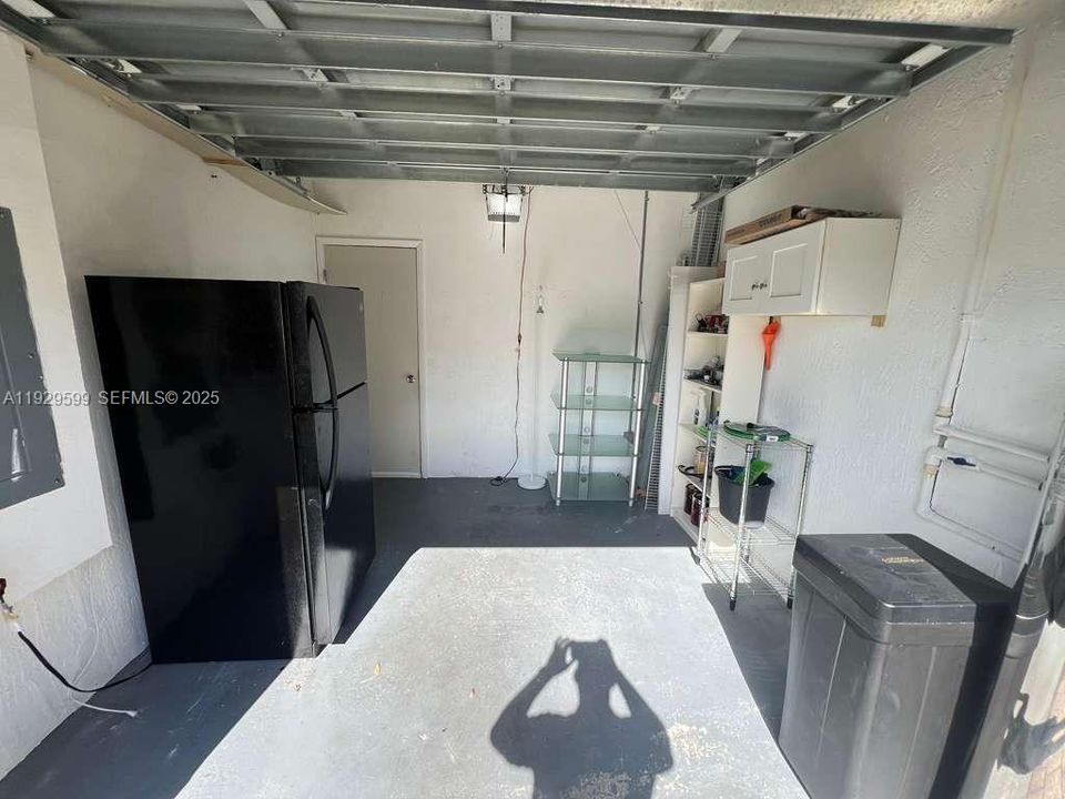 В аренду: $3,699 (3 спален, 2 ванн, 1592 Квадратных фут)