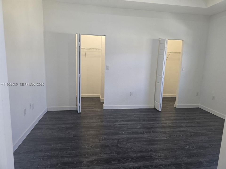 В аренду: $3,699 (3 спален, 2 ванн, 1592 Квадратных фут)