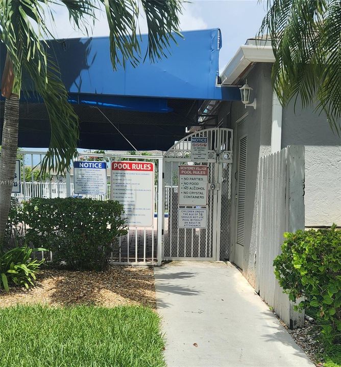 For Sale: $240,000 (2 beds, 2 baths, 1060 Square Feet)