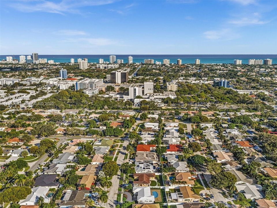 For Sale: $1,190,000 (3 beds, 2 baths, 1373 Square Feet)