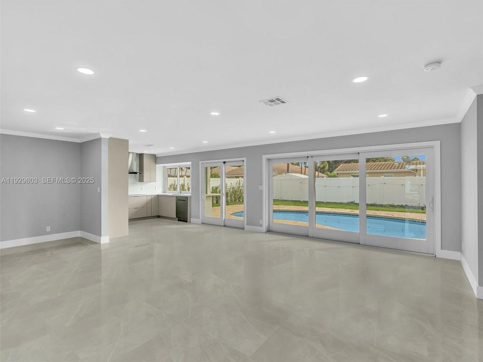 For Sale: $1,190,000 (3 beds, 2 baths, 1373 Square Feet)