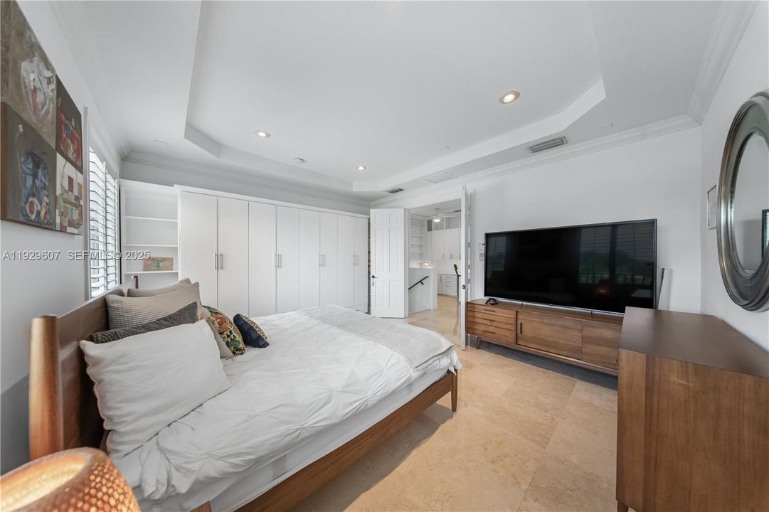 For Rent: $7,000 (4 beds, 3 baths, 2316 Square Feet)