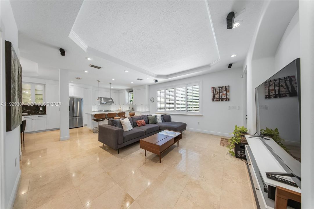 For Rent: $7,000 (4 beds, 3 baths, 2316 Square Feet)