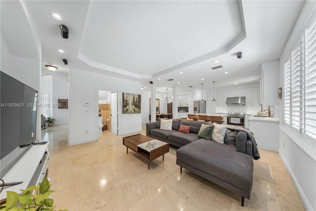 For Rent: $7,000 (4 beds, 3 baths, 2316 Square Feet)