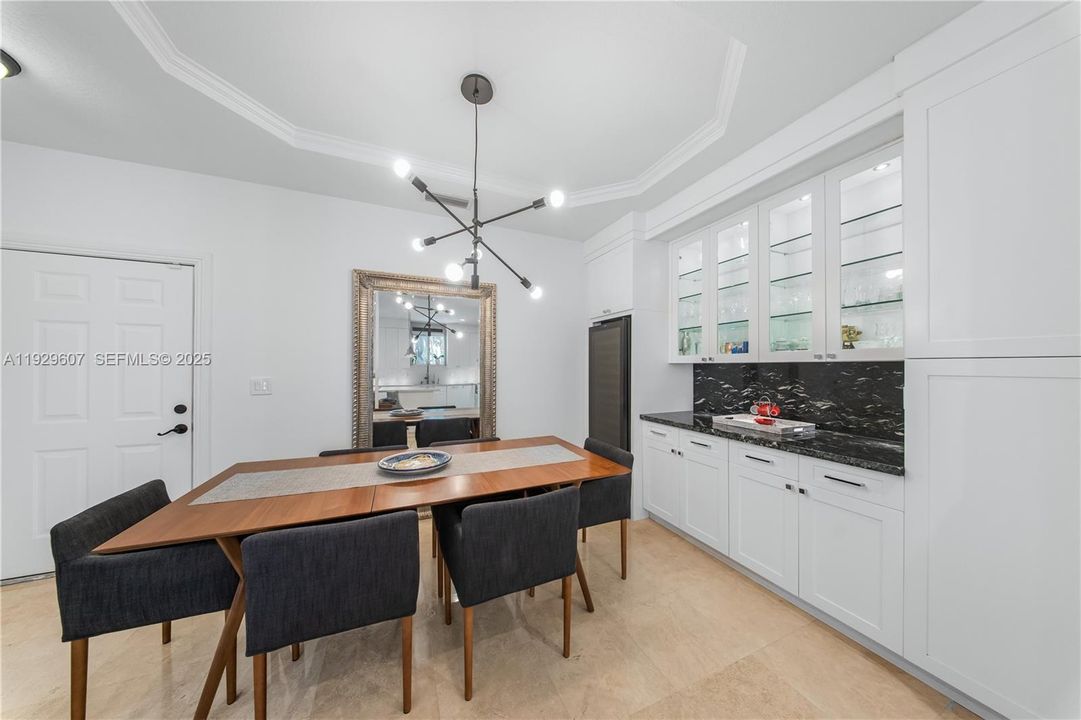 For Rent: $7,000 (4 beds, 3 baths, 2316 Square Feet)