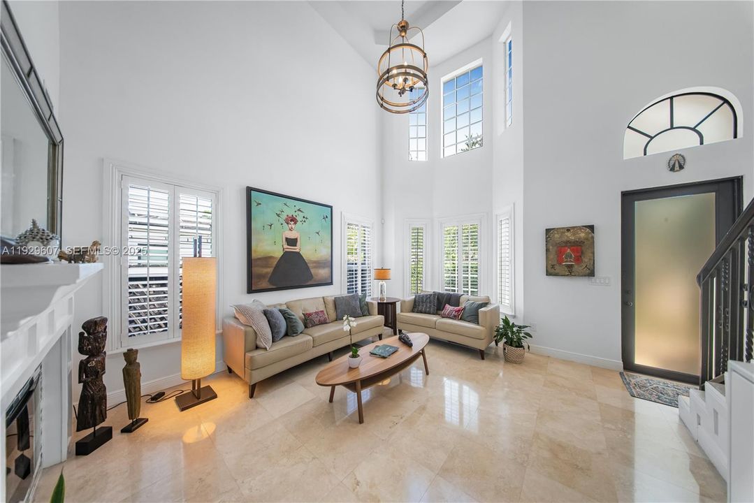 For Rent: $7,000 (4 beds, 3 baths, 2316 Square Feet)