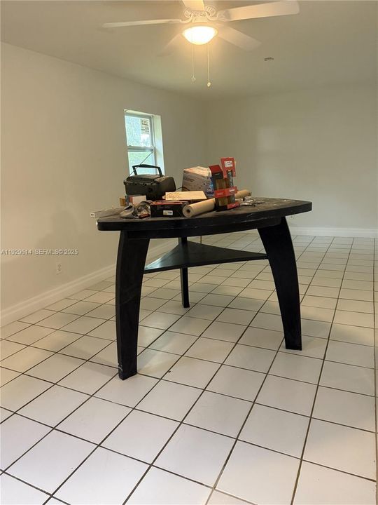 В аренду: $3,400 (3 спален, 2 ванн, 1540 Квадратных фут)