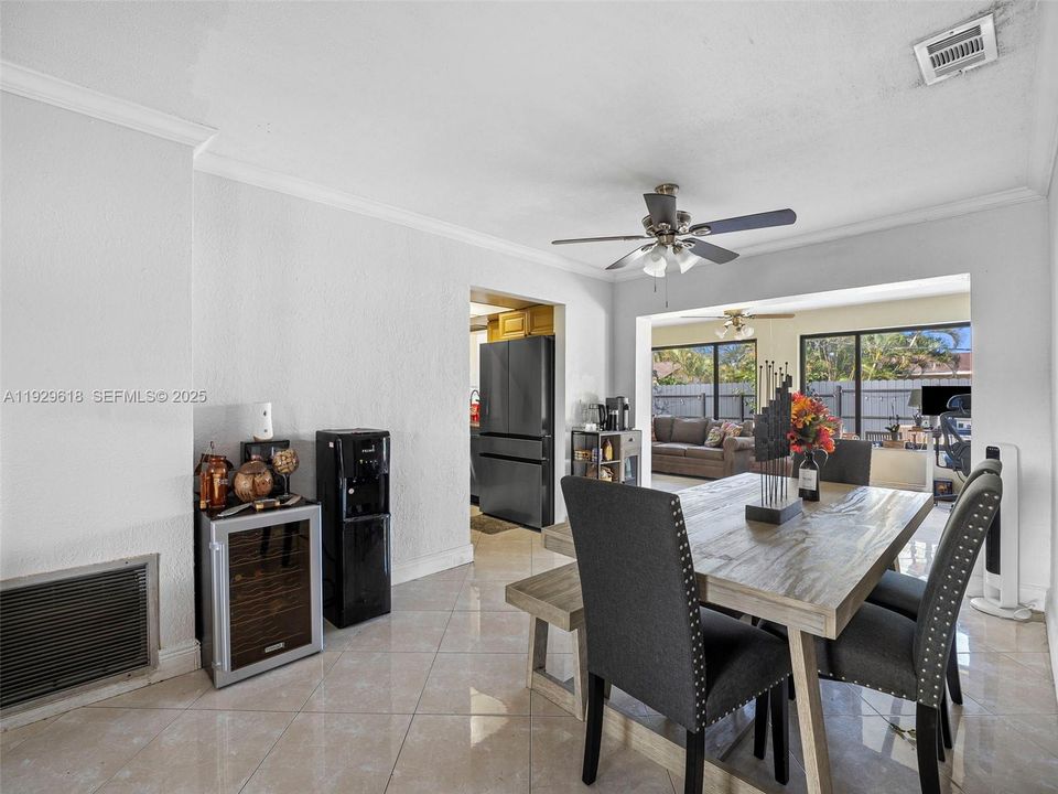 待售: $579,000 (3 贝兹, 2 浴室, 1473 平方英尺)