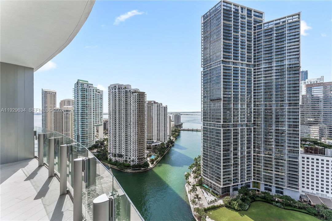 En Renta: $14,990 (3 camas, 2 baños, 2250 Pies cuadrados)