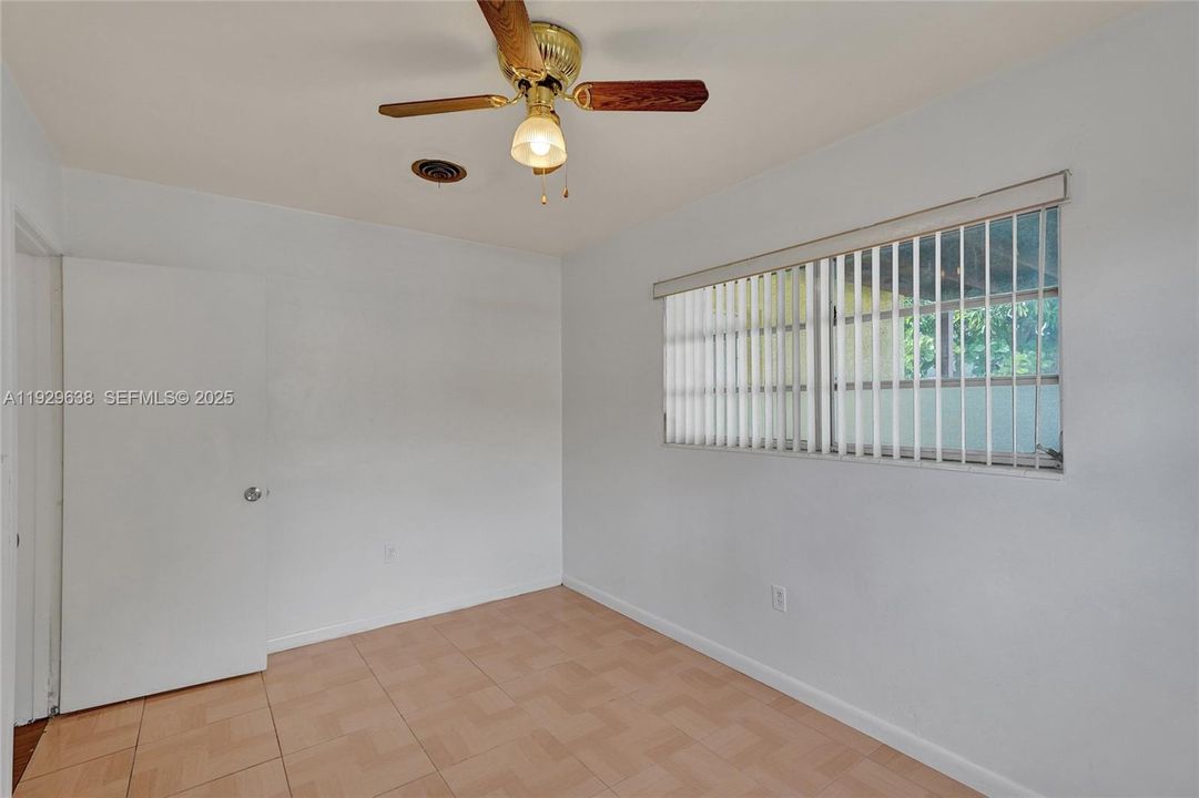 Vendido Recientemente: $525,000 (3 camas, 2 baños, 1671 Pies cuadrados)
