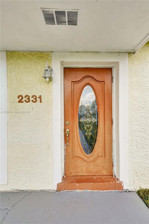 Vendido Recientemente: $525,000 (3 camas, 2 baños, 1671 Pies cuadrados)