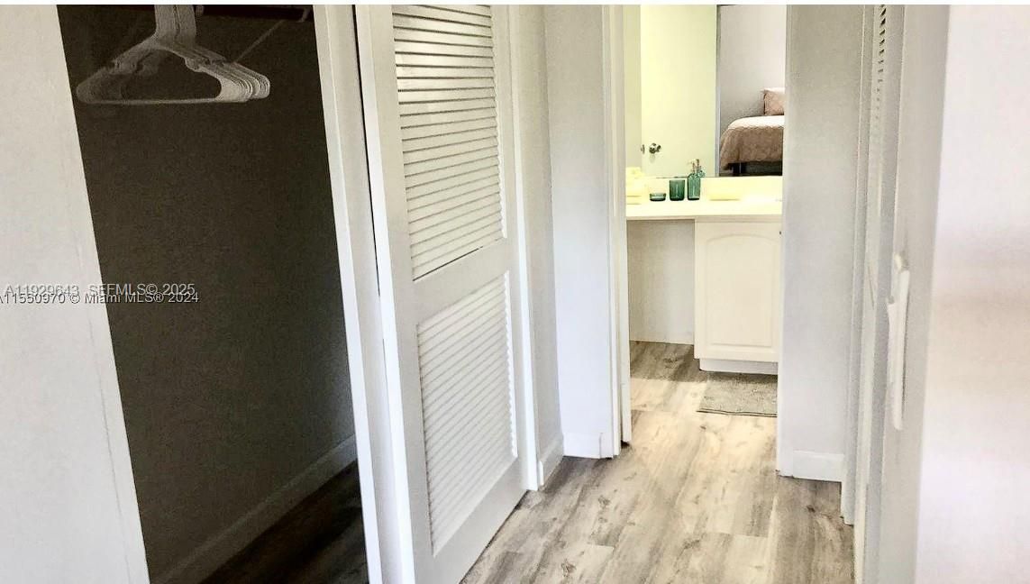 En Venta: $369,800 (1 camas, 1 baños, 905 Pies cuadrados)