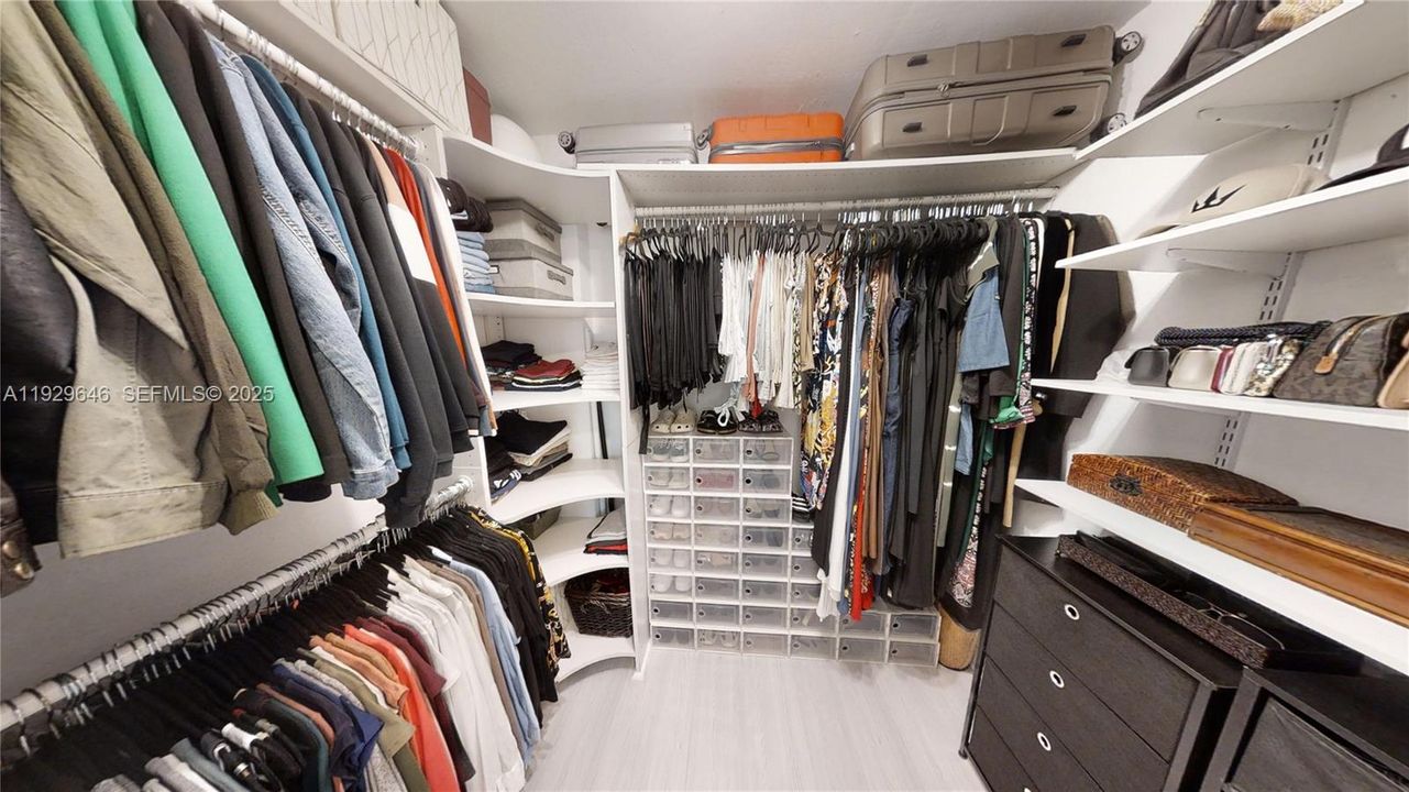 For Rent: $2,100 (0 beds, 1 baths, 510 Square Feet)