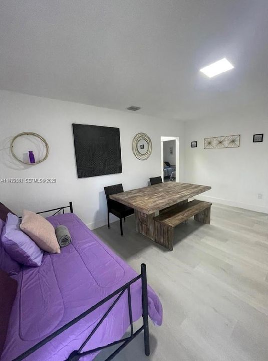 待售: $485,000 (3 贝兹, 2 浴室, 1107 平方英尺)