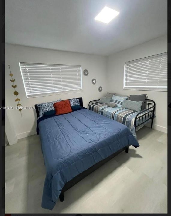 待售: $485,000 (3 贝兹, 2 浴室, 1107 平方英尺)