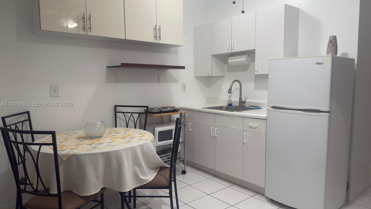 В аренду: $1,500 (1 спален, 1 ванн, 1620 Квадратных фут)