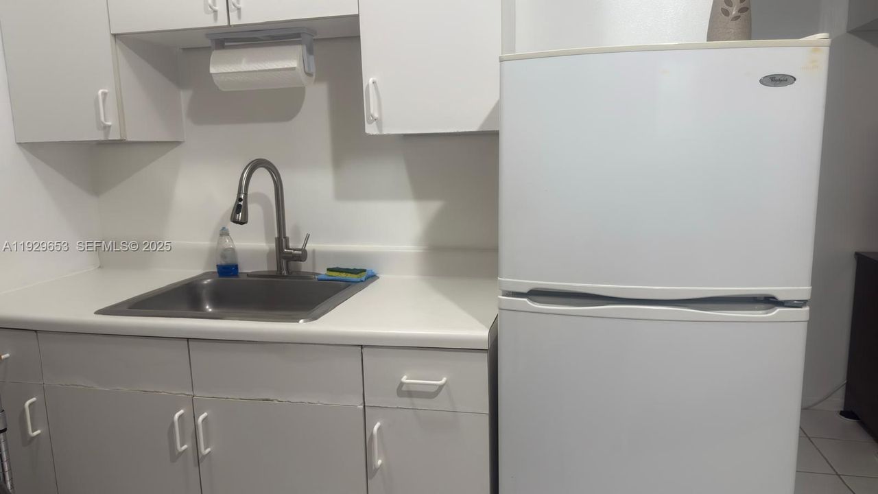 В аренду: $1,500 (1 спален, 1 ванн, 1620 Квадратных фут)