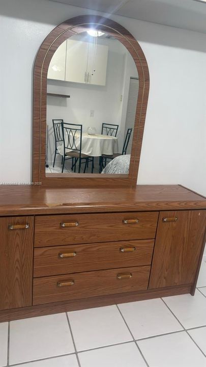 В аренду: $1,500 (1 спален, 1 ванн, 1620 Квадратных фут)