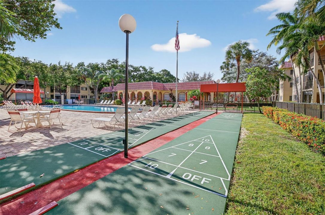 На продажу: $132,917 (1 спален, 1 ванн, 675 Квадратных фут)