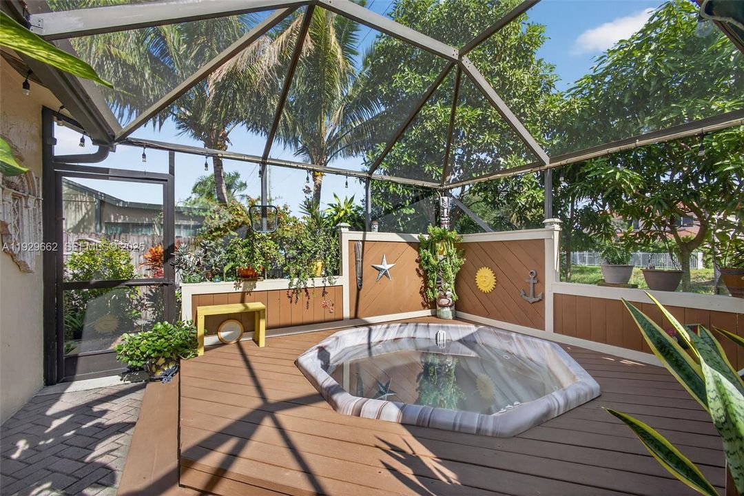 待售: $559,900 (3 贝兹, 2 浴室, 1579 平方英尺)