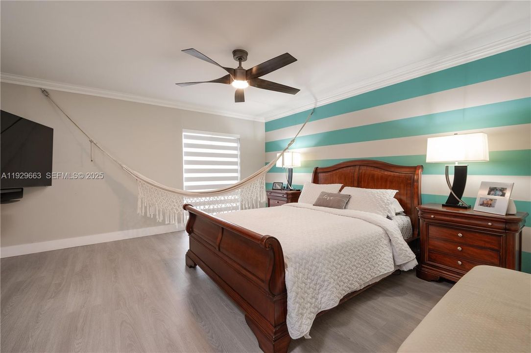 For Rent: $3,200 (3 beds, 2 baths, 1848 Square Feet)