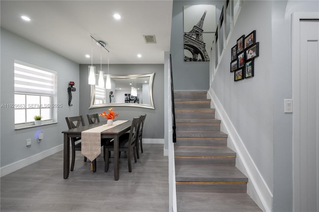 For Rent: $3,200 (3 beds, 2 baths, 1848 Square Feet)