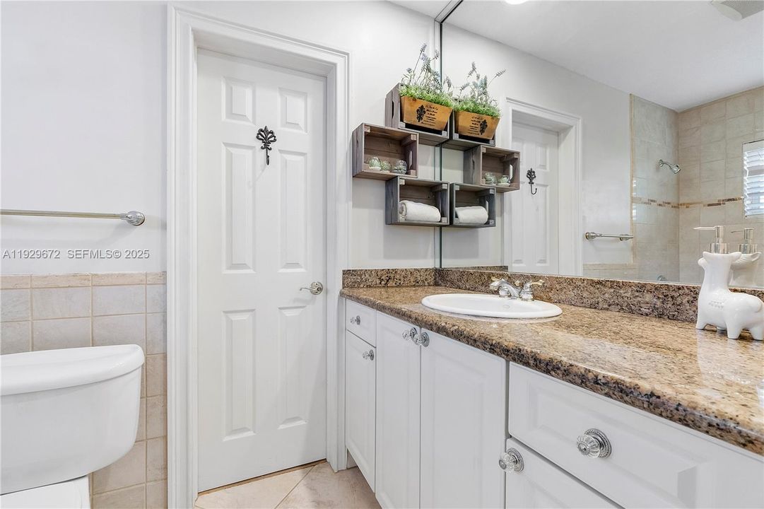 For Sale: $1,250,000 (4 beds, 3 baths, 2122 Square Feet)